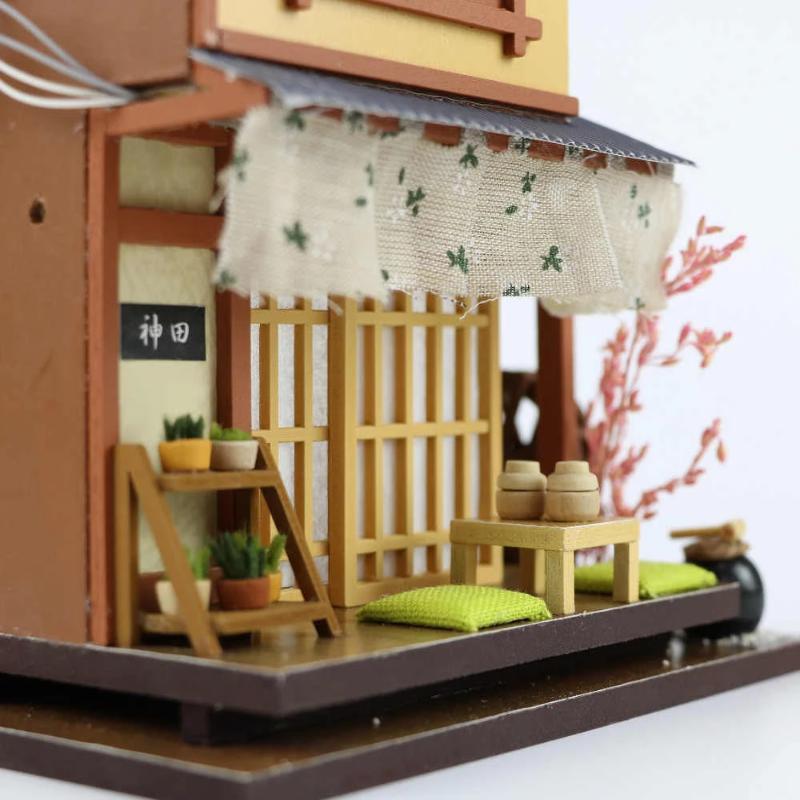 Miniature Dollhouse Japan Collection "Japan Forest Home" - Miniature Owl