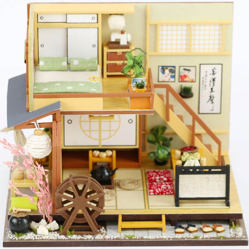 Miniature Dollhouse Japan Collection "Japan Forest Home" - Miniature Owl