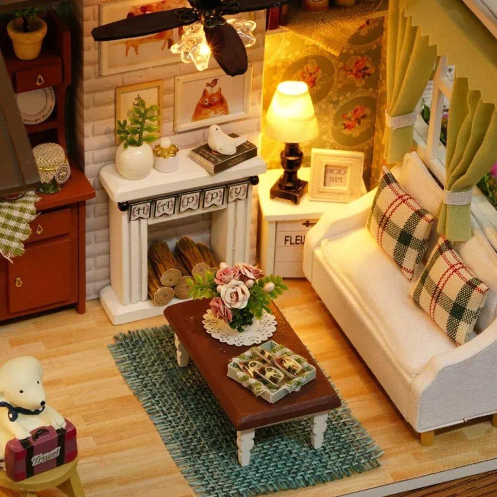 Miniature Dollhouse Sebastian Collection "Sebastian's Country Home" - Miniature Owl